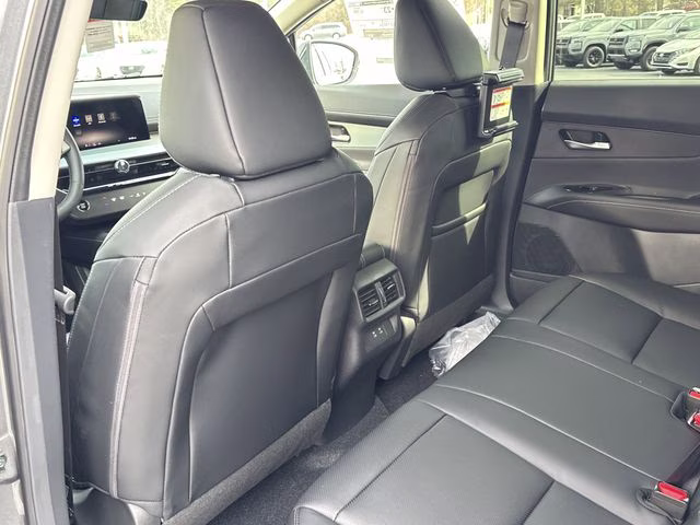 2026 Gun Metallic Nissan Murano SL AWD SUV