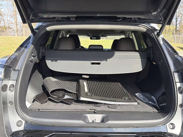2026 Gun Metallic Nissan Murano Platinum AWD SUV