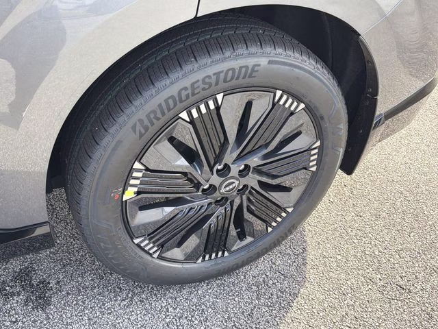 2026 Gun Metallic Nissan Murano Platinum AWD SUV