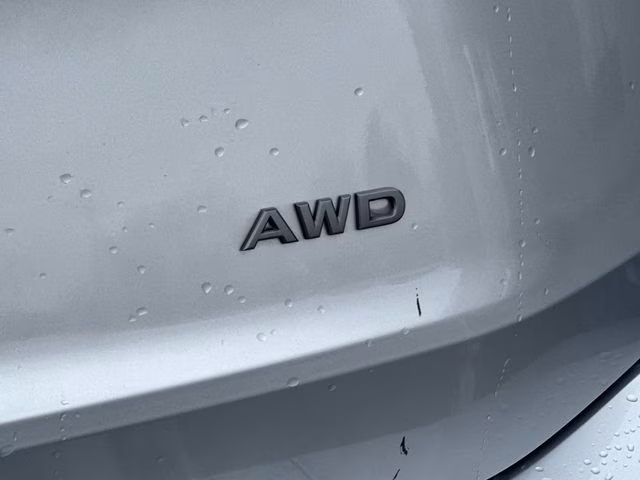 2025 Brilliant Silver Metallic Nissan Rogue S AWD SUV