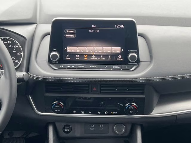 2026 Everest White Pearl Tricoat Nissan Rogue SV FWD SUV