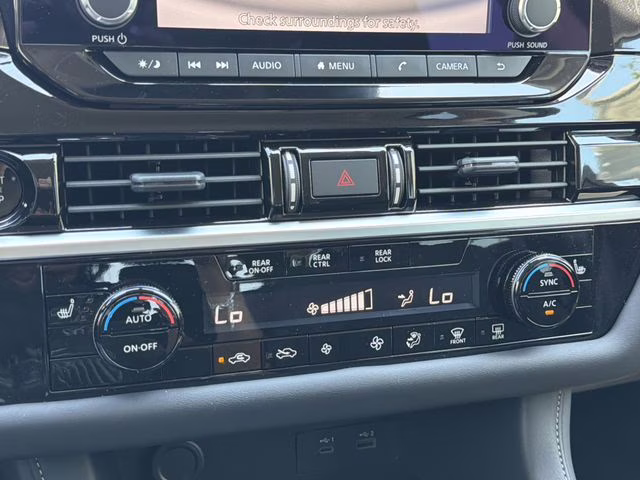 2025 Everest White Pearl Tricoat Nissan Pathfinder SV FWD SUV