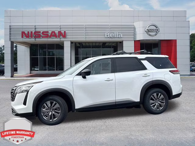 2026 Everest White Pearl Tricoat Nissan Pathfinder SV 4X4 SUV