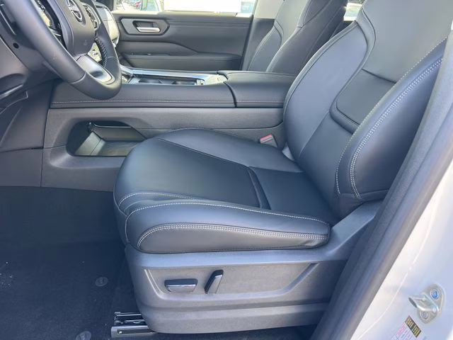 2026 Aspen White Tricoat Nissan Armada SV RWD SUV