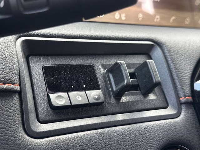 2025 Aspen White Tricoat/Super Black Nissan Armada PRO-4X 4X4 SUV