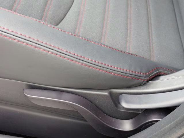 2026 Alloy Silver Metallic Mitsubishi Outlander Sport 2.0 SE 4X4 SUV