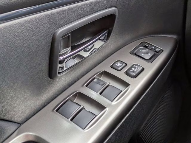 2026 Alloy Silver Metallic Mitsubishi Outlander Sport 2.0 SE 4X4 SUV