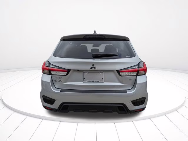 2026 Alloy Silver Metallic Mitsubishi Outlander Sport 2.0 SE 4X4 SUV