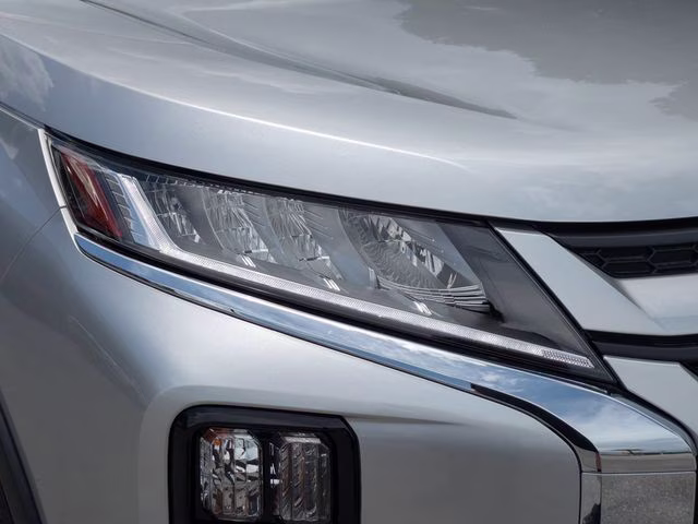 2026 Alloy Silver Metallic Mitsubishi Outlander Sport 2.0 ES 4X4 SUV