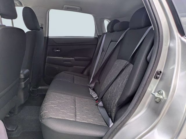 2026 Alloy Silver Metallic Mitsubishi Outlander Sport 2.0 ES 4X4 SUV