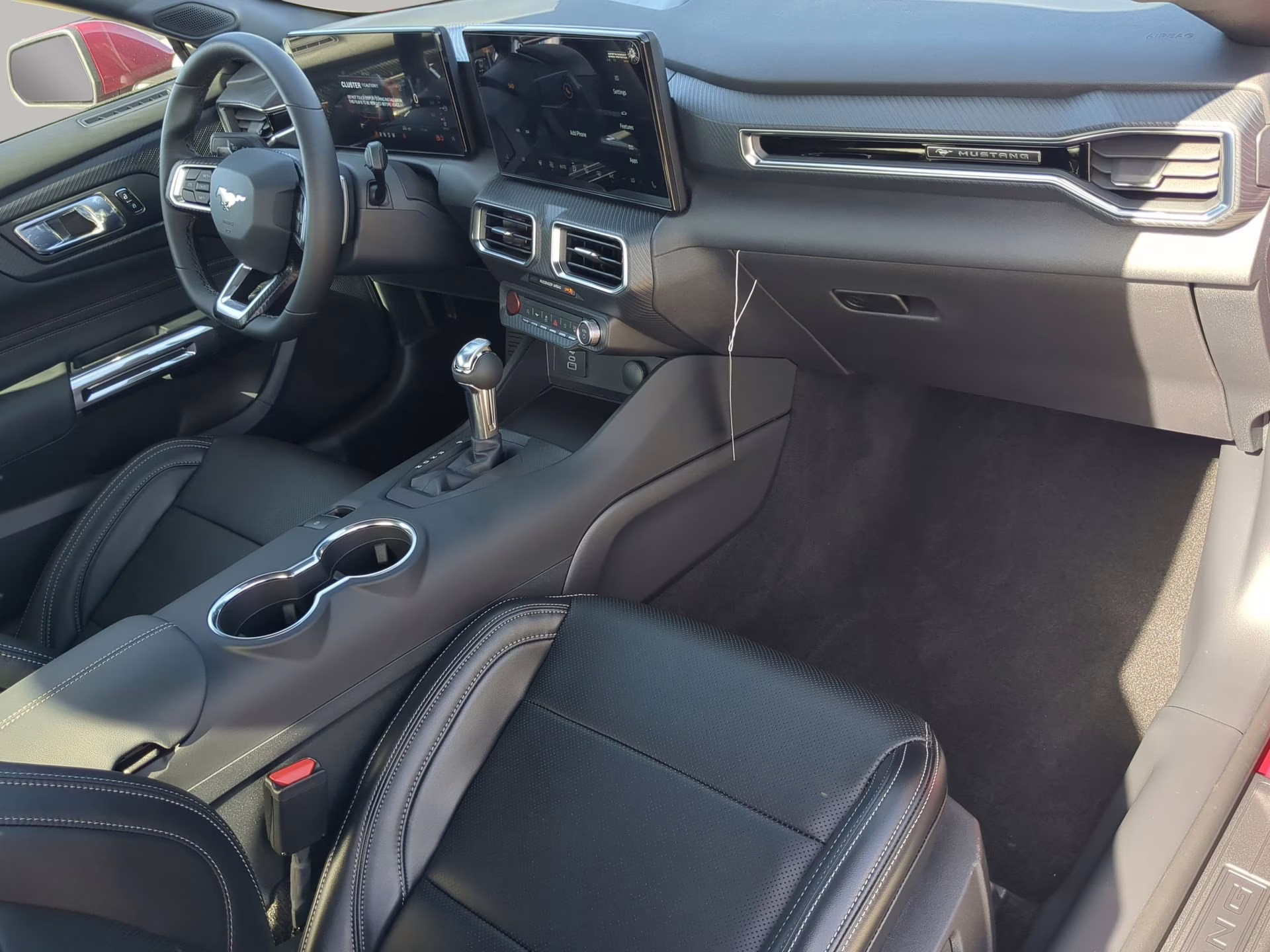 2026 Oxford White Ford Mustang GT RWD Coupe
