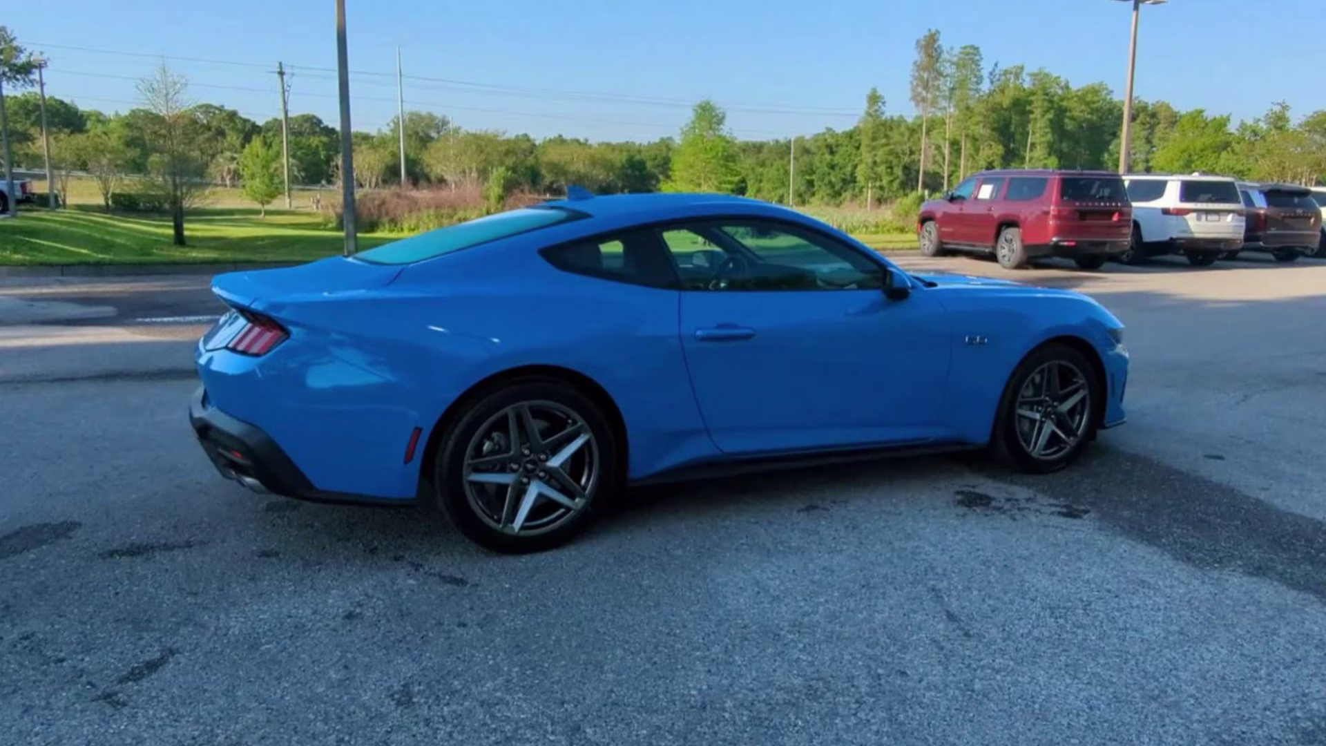 2026 Grabber Blue Metallic Ford Mustang GT RWD Coupe