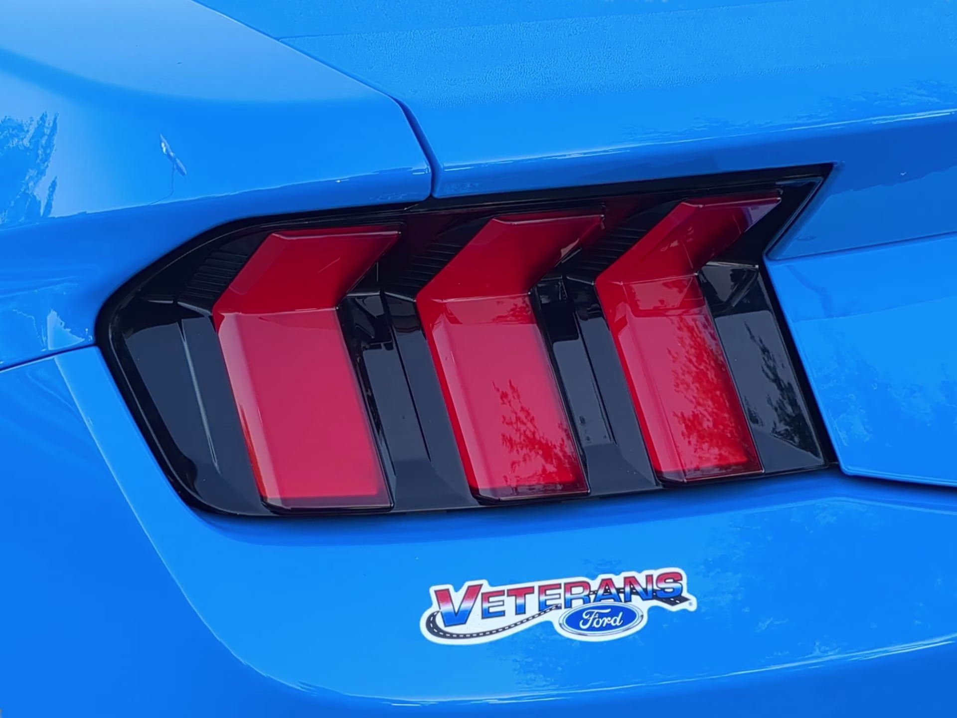 2026 Grabber Blue Metallic Ford Mustang GT RWD Coupe