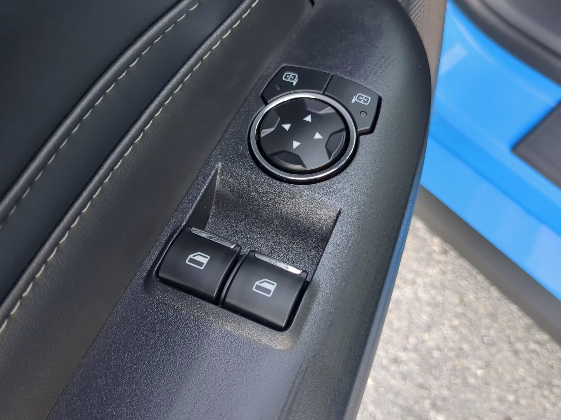 2026 Grabber Blue Metallic Ford Mustang GT RWD Coupe
