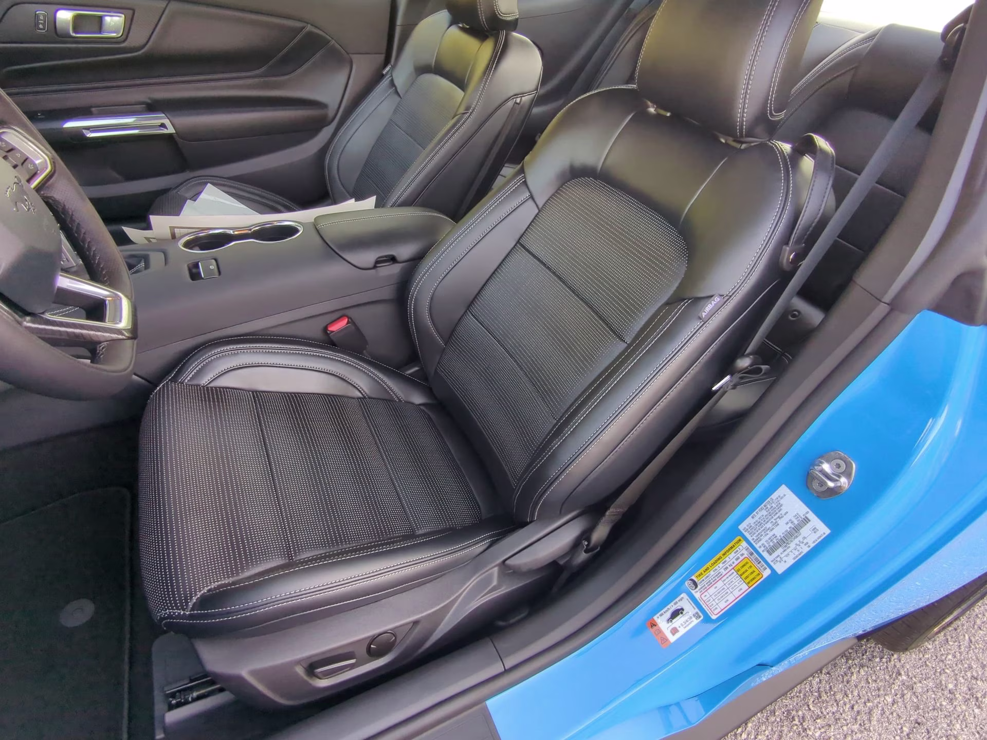 2026 Grabber Blue Metallic Ford Mustang GT RWD Coupe