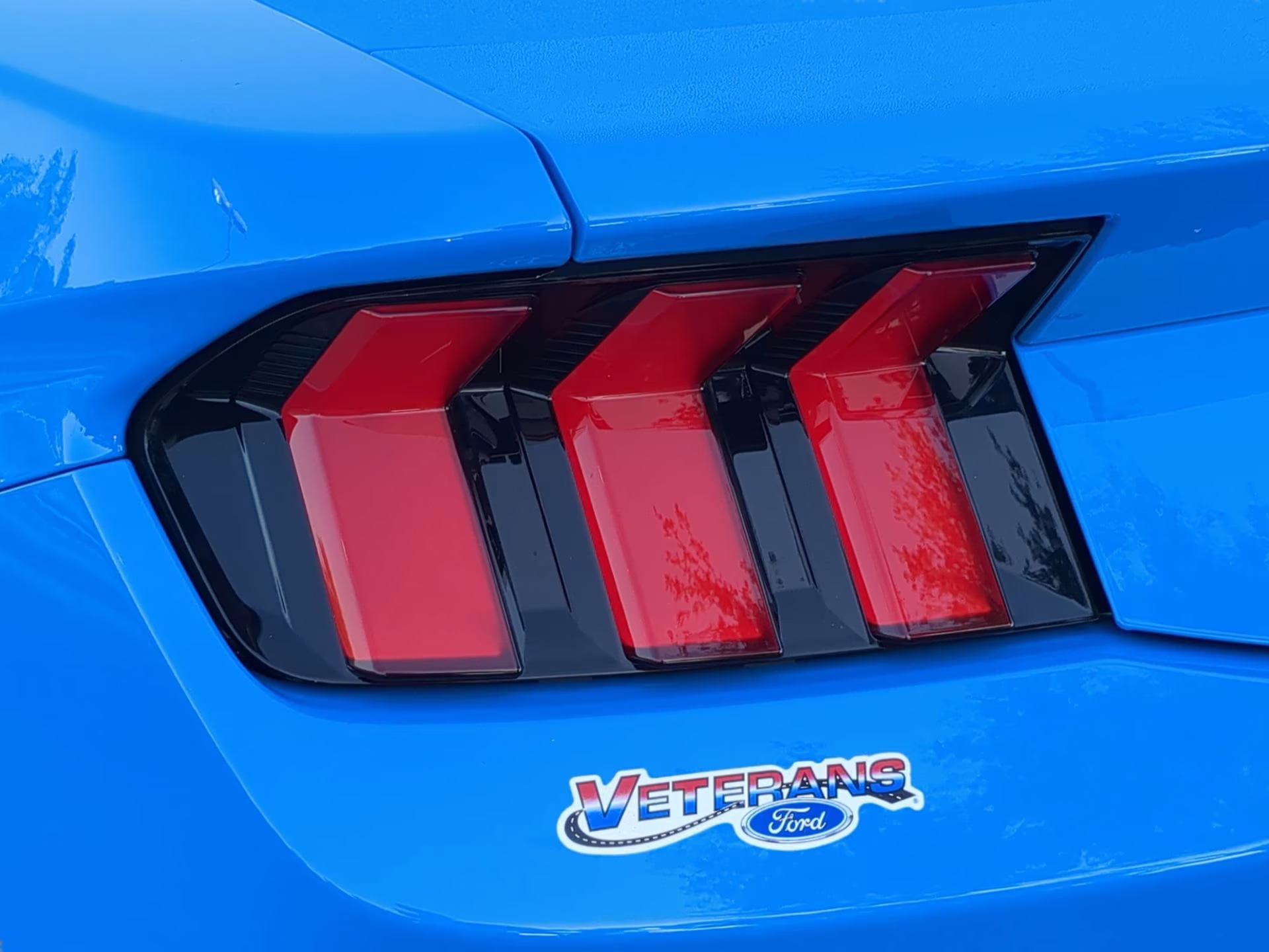 2026 Grabber Blue Metallic Ford Mustang GT Premium RWD Coupe