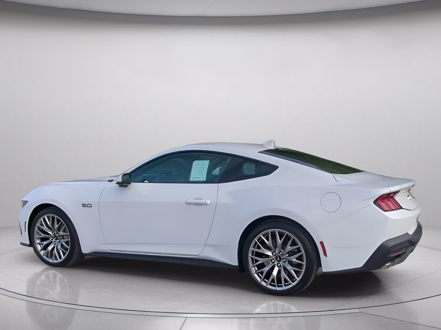 2026 Oxford White Ford Mustang GT RWD Coupe