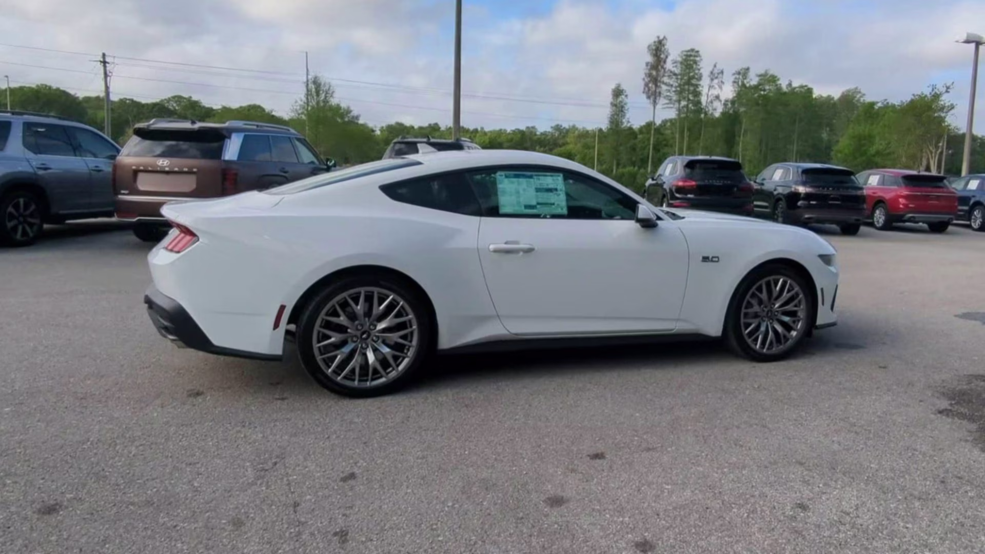 2026 Oxford White Ford Mustang GT RWD Coupe