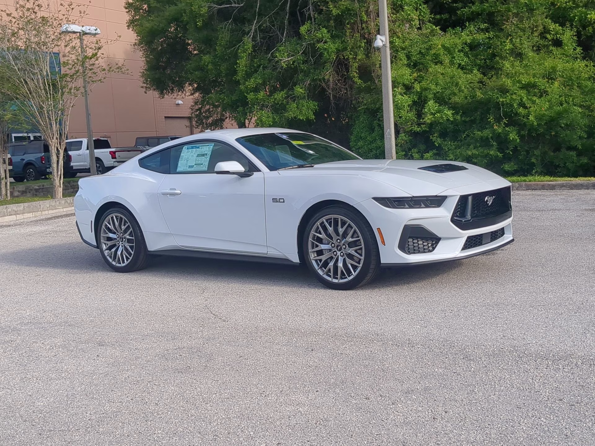 2026 Oxford White Ford Mustang GT RWD Coupe