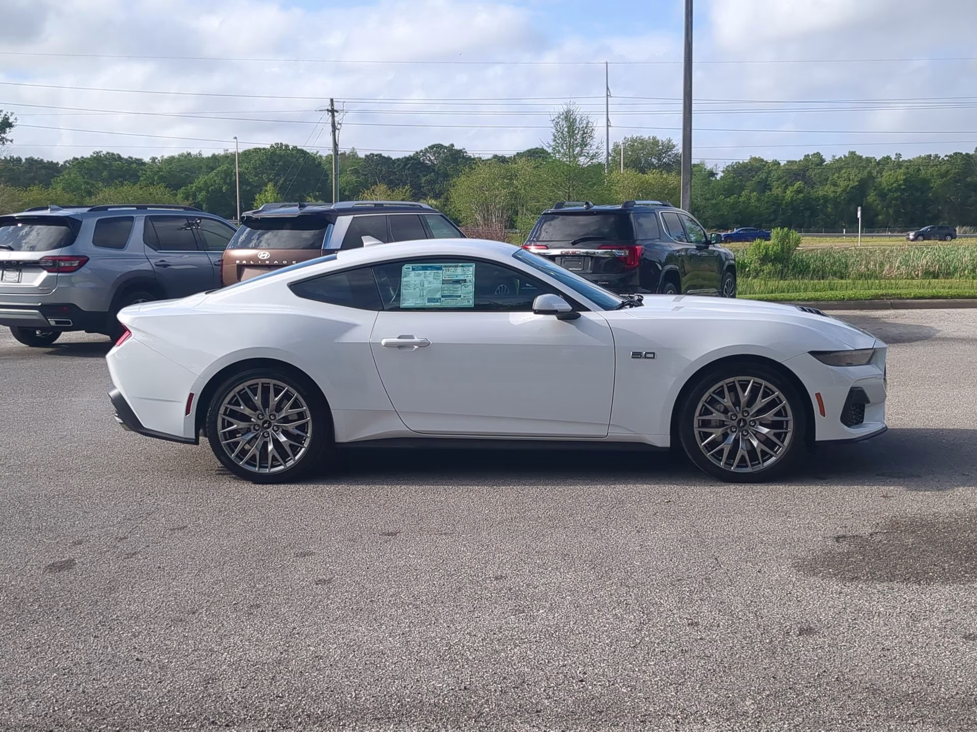2026 Oxford White Ford Mustang GT RWD Coupe
