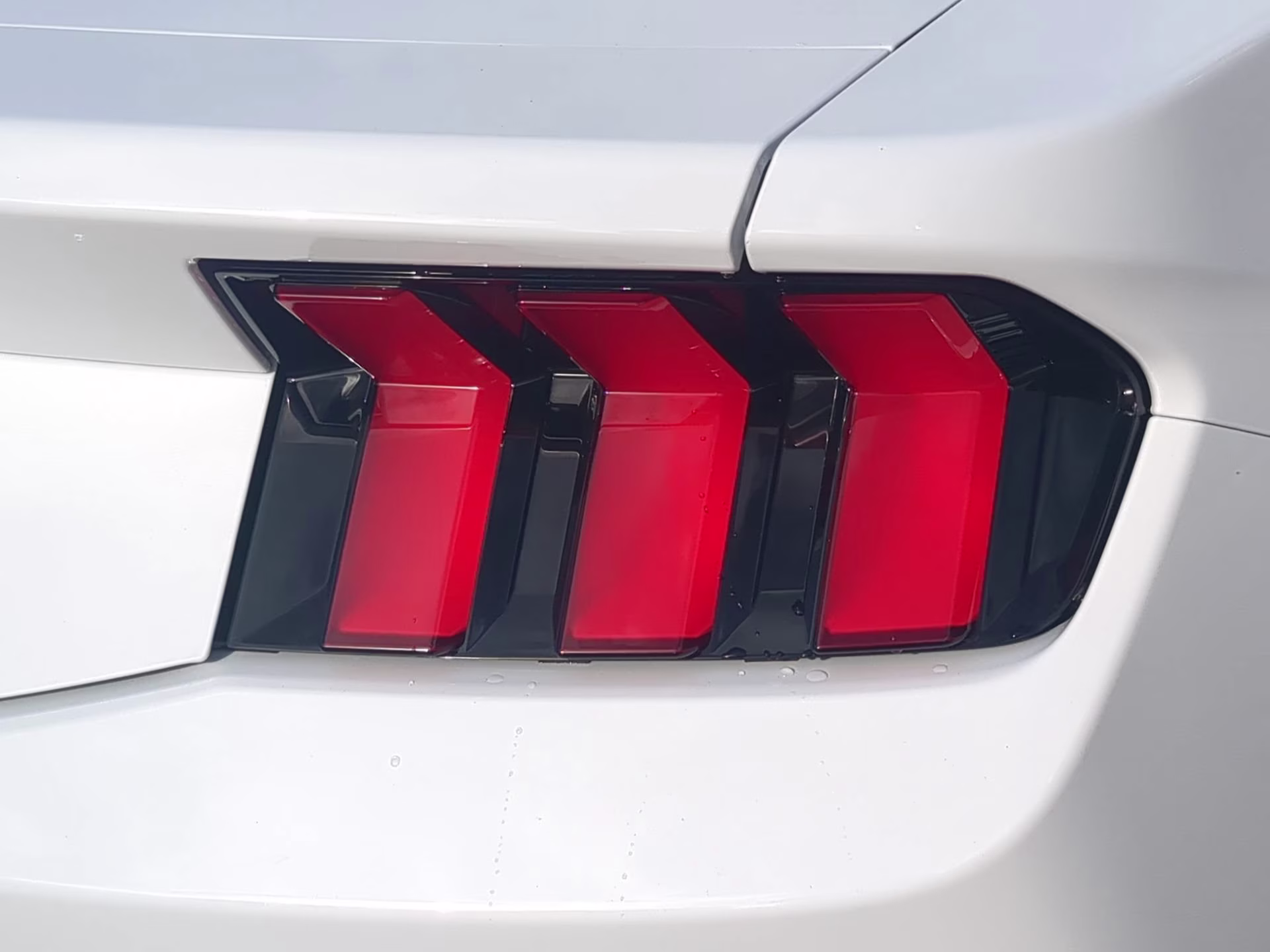 2026 Oxford White Ford Mustang GT RWD Coupe