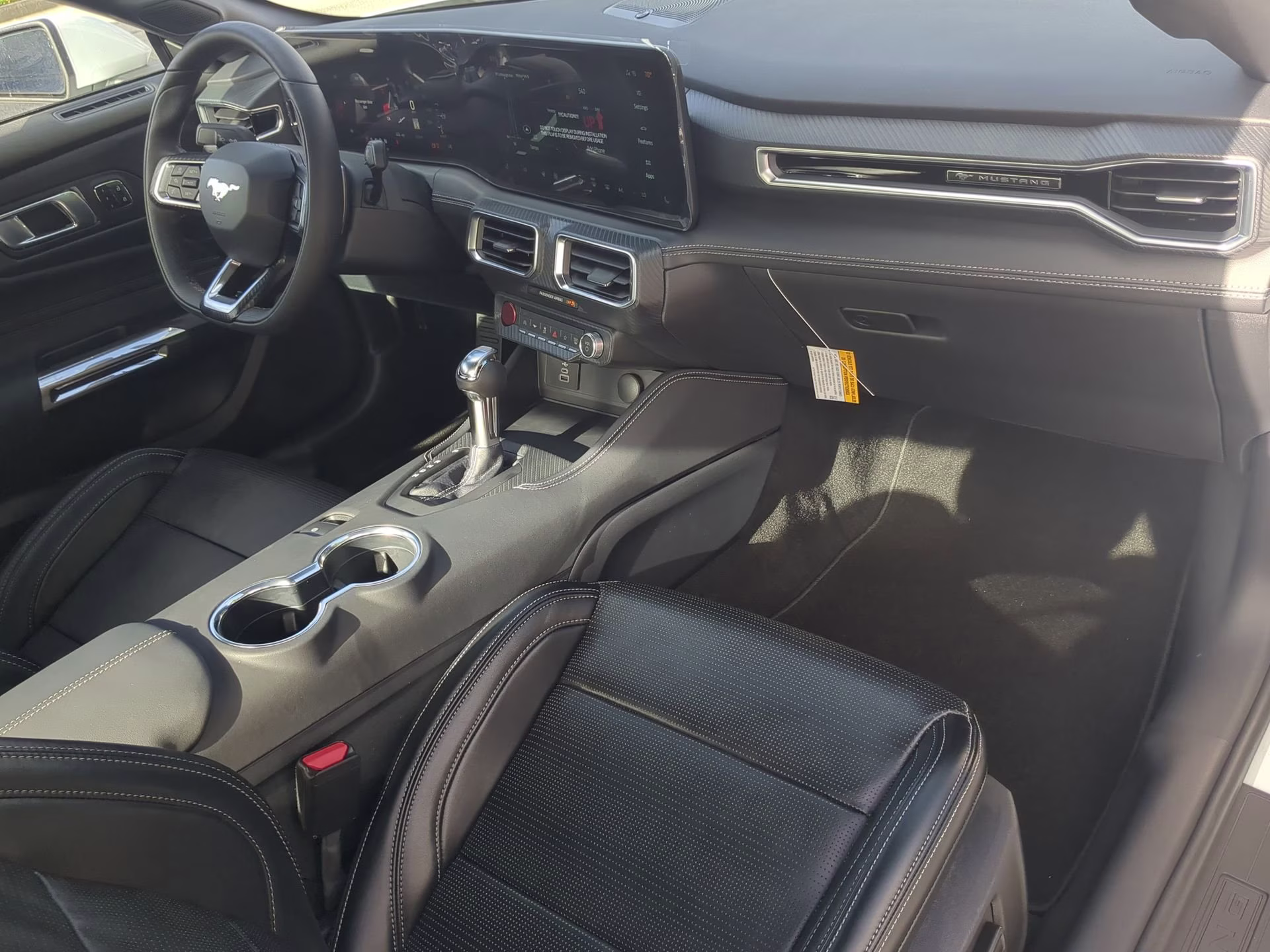 2026 Oxford White Ford Mustang GT RWD Coupe