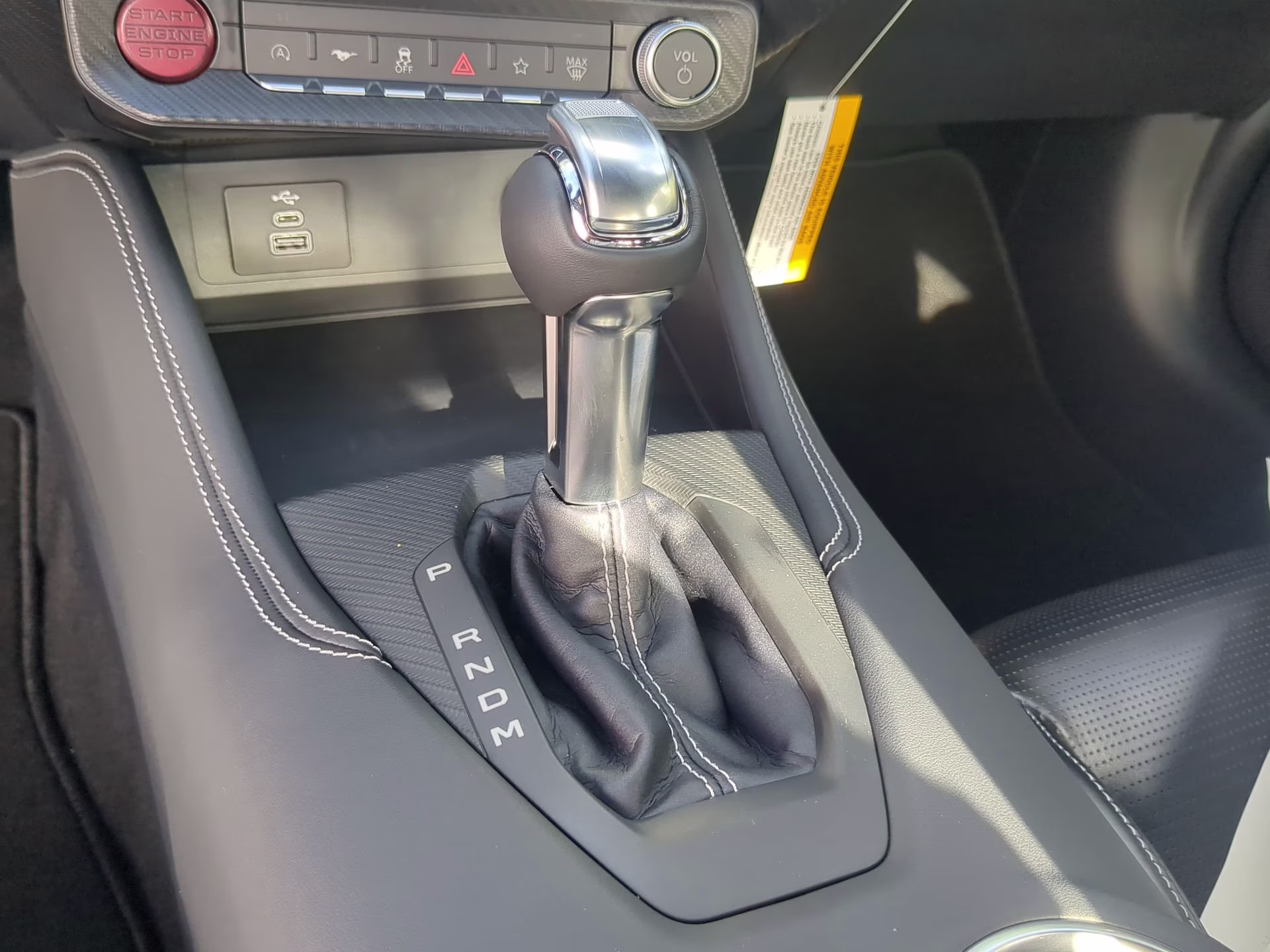 2026 Oxford White Ford Mustang GT RWD Coupe