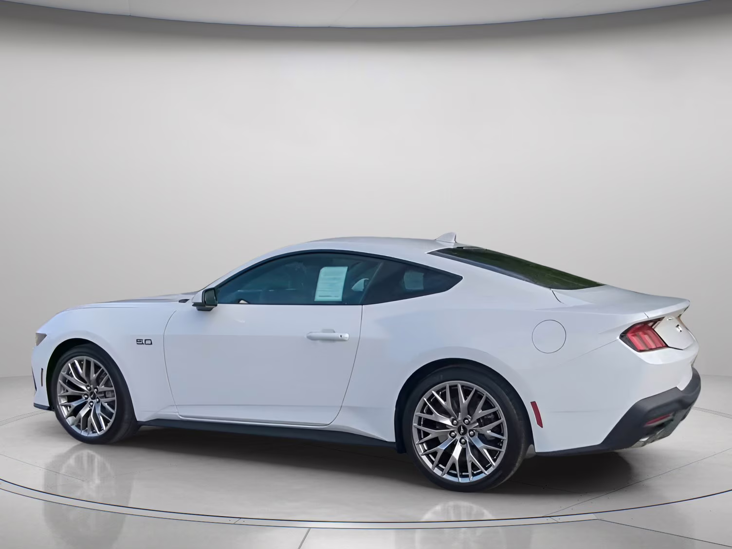 2026 Oxford White Ford Mustang GT RWD Coupe