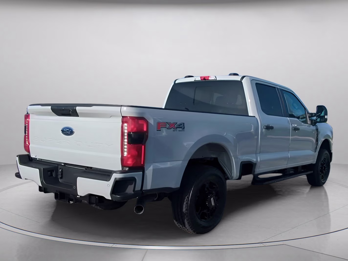 2026 Avalanche Ford Super Duty F-250 SRW XL Crew Cab Pickup 4X4 Truck