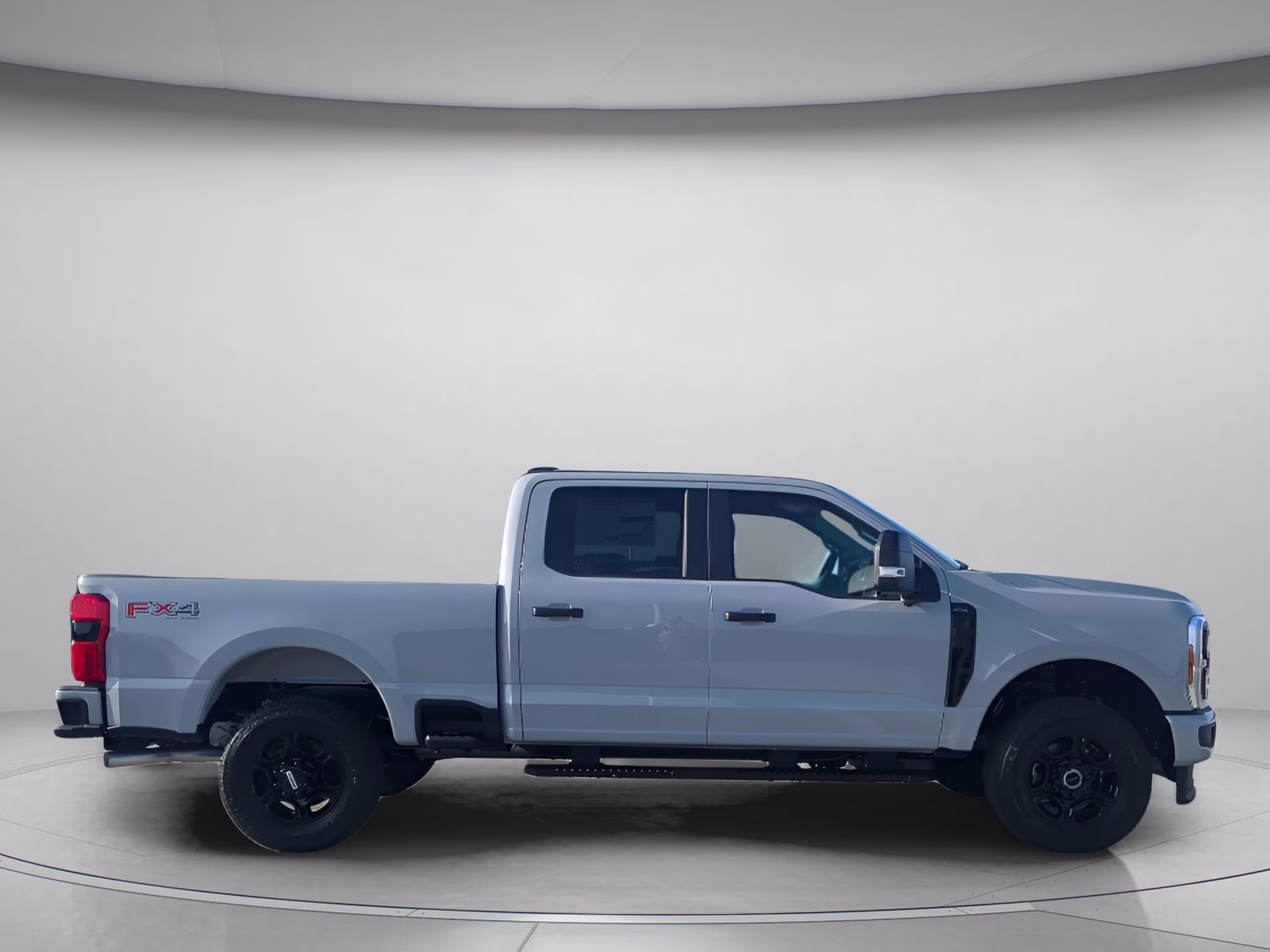 2026 Avalanche Ford Super Duty F-250 SRW XL Crew Cab Pickup 4X4 Truck