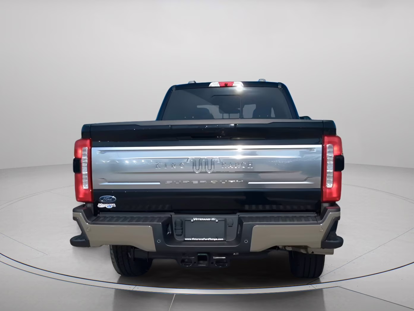 2026 Agate Black Metallic Ford Super Duty F-250 SRW King Ranch Crew Cab Pickup 4X4 Truck