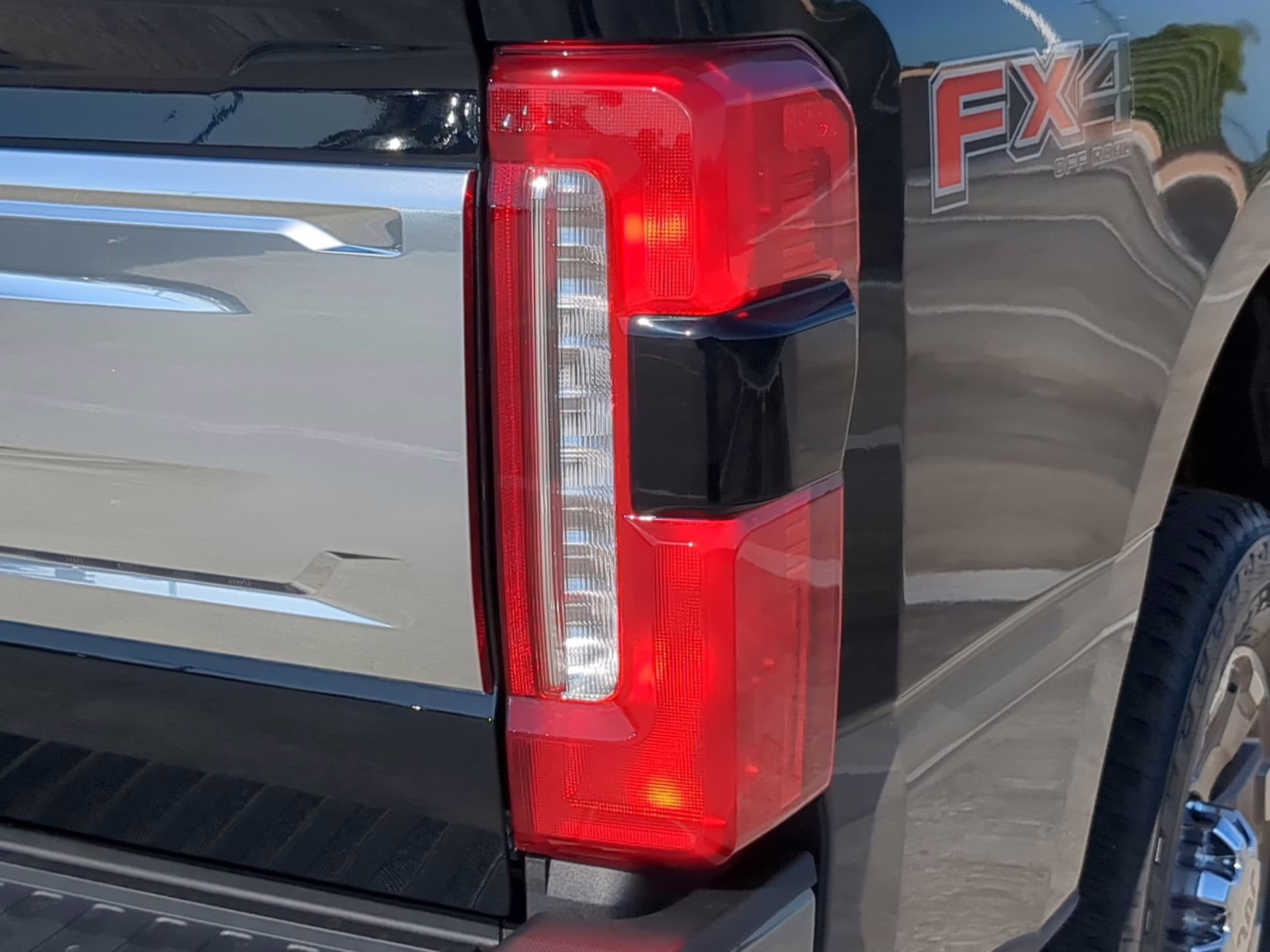 2026 Agate Black Metallic Ford Super Duty F-250 SRW King Ranch Crew Cab Pickup 4X4 Truck