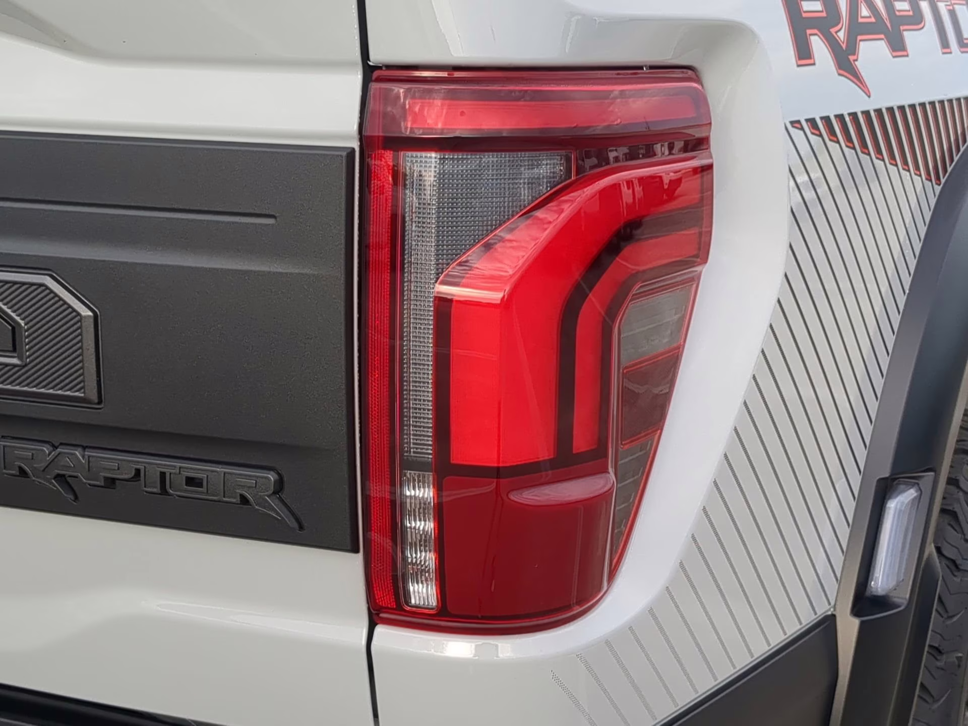 2026 Avalanche Ford F-150 Raptor Crew Cab Pickup 4X4 Truck