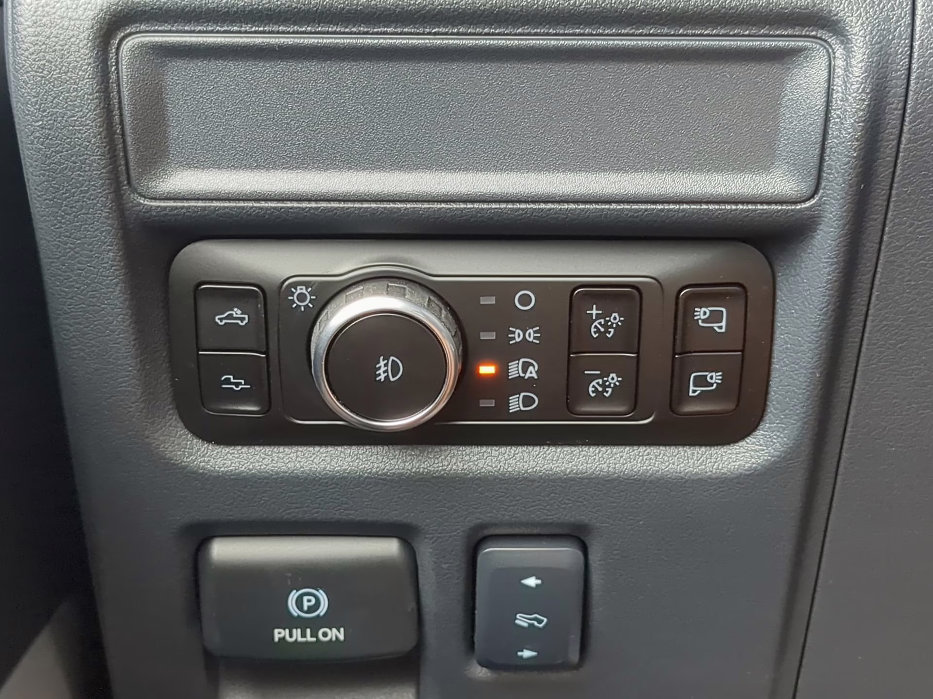 2026 Avalanche Ford F-150 Raptor Crew Cab Pickup 4X4 Truck