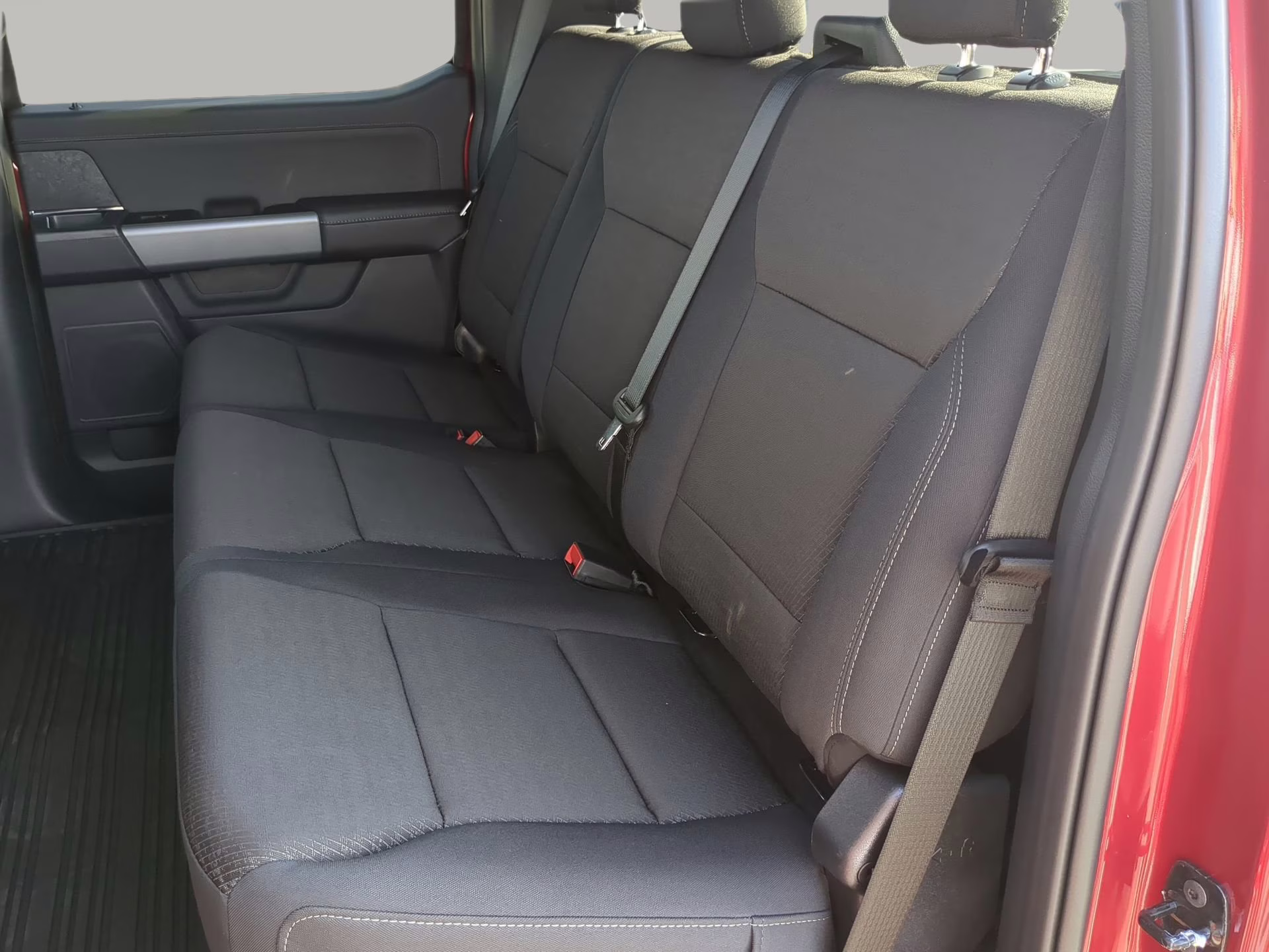 2026 Ruby Red Metallic Tinted Clearcoat Ford F-150 XLT Crew Cab Pickup 4X4 Truck