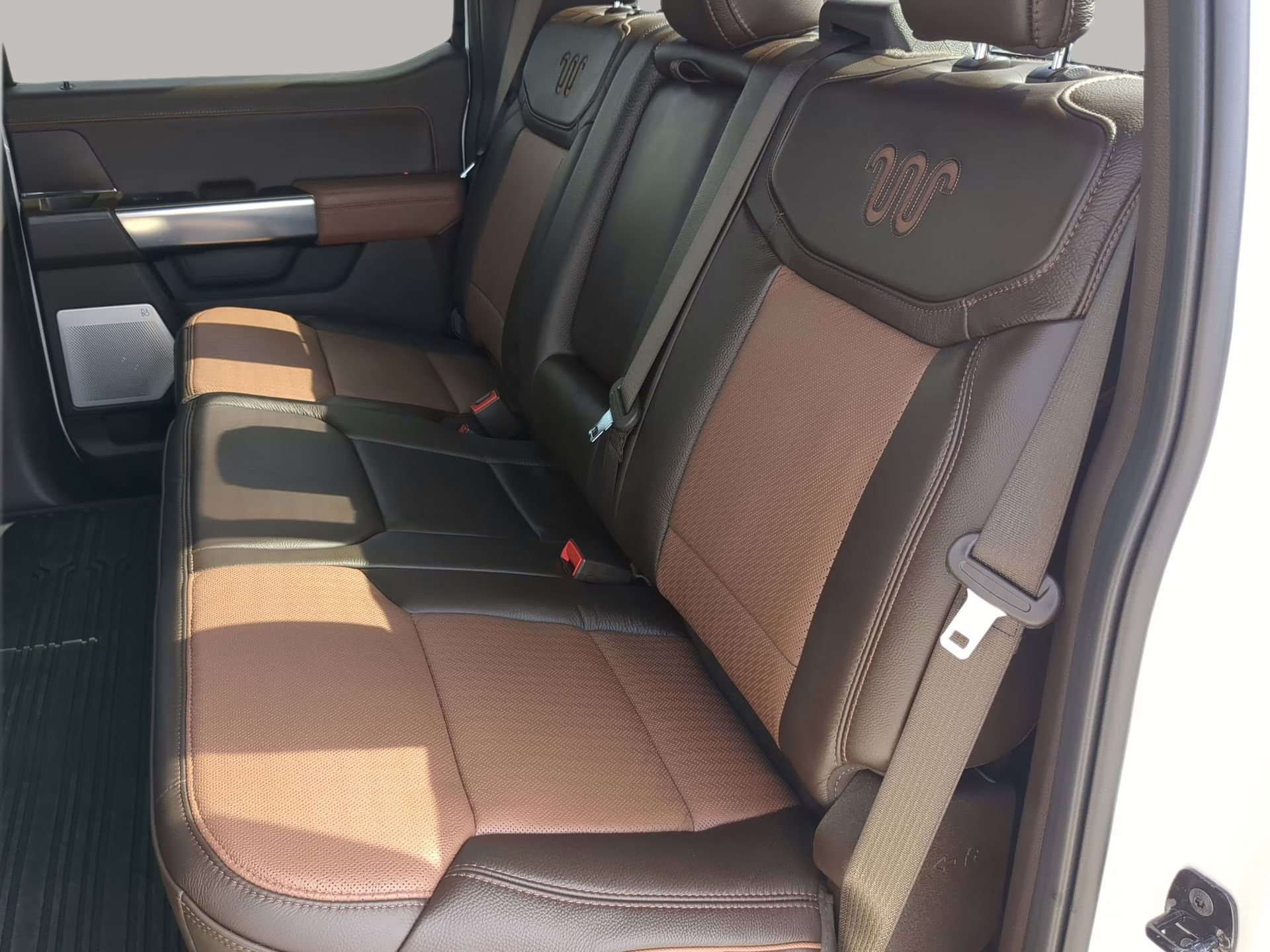 2026 Star White Metallic Tri-Coat Ford F-150 King Ranch Crew Cab Pickup 4X4 Truck