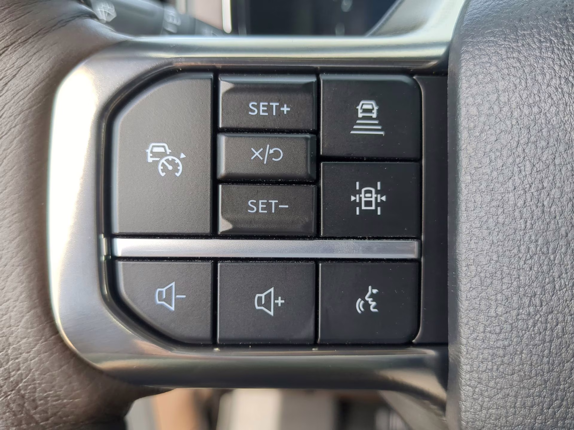 2026 Star White Metallic Tri-Coat Ford F-150 King Ranch Crew Cab Pickup 4X4 Truck