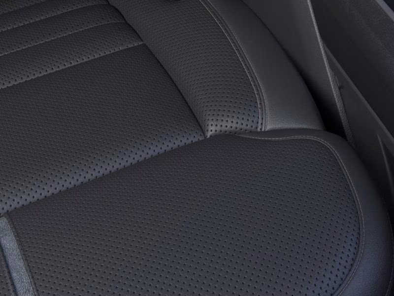 2026 Star White Metallic Tri-Coat Ford F-150 Platinum Crew Cab Pickup 4X4 Truck