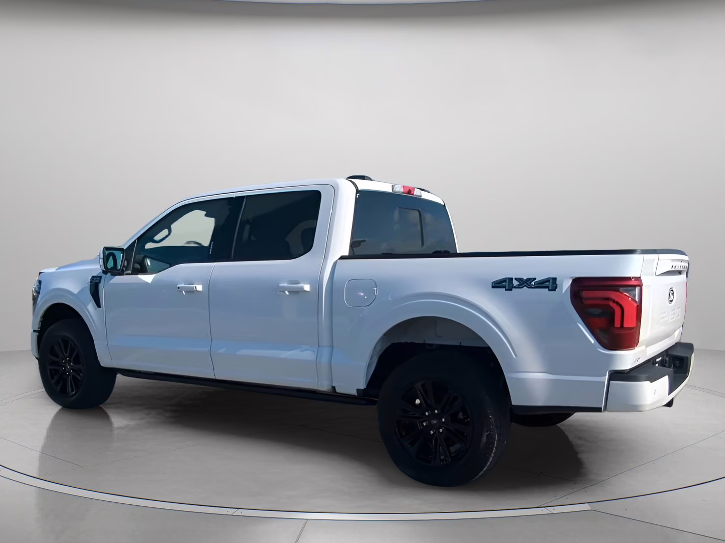 2026 Star White Metallic Tri-Coat Ford F-150 Platinum Crew Cab Pickup 4X4 Truck