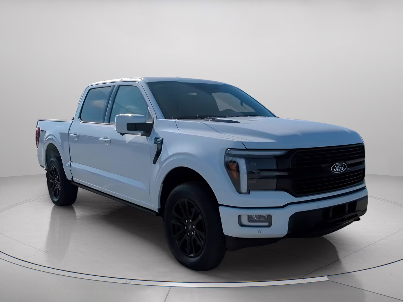 2026 Star White Metallic Tri-Coat Ford F-150 Platinum Crew Cab Pickup 4X4 Truck