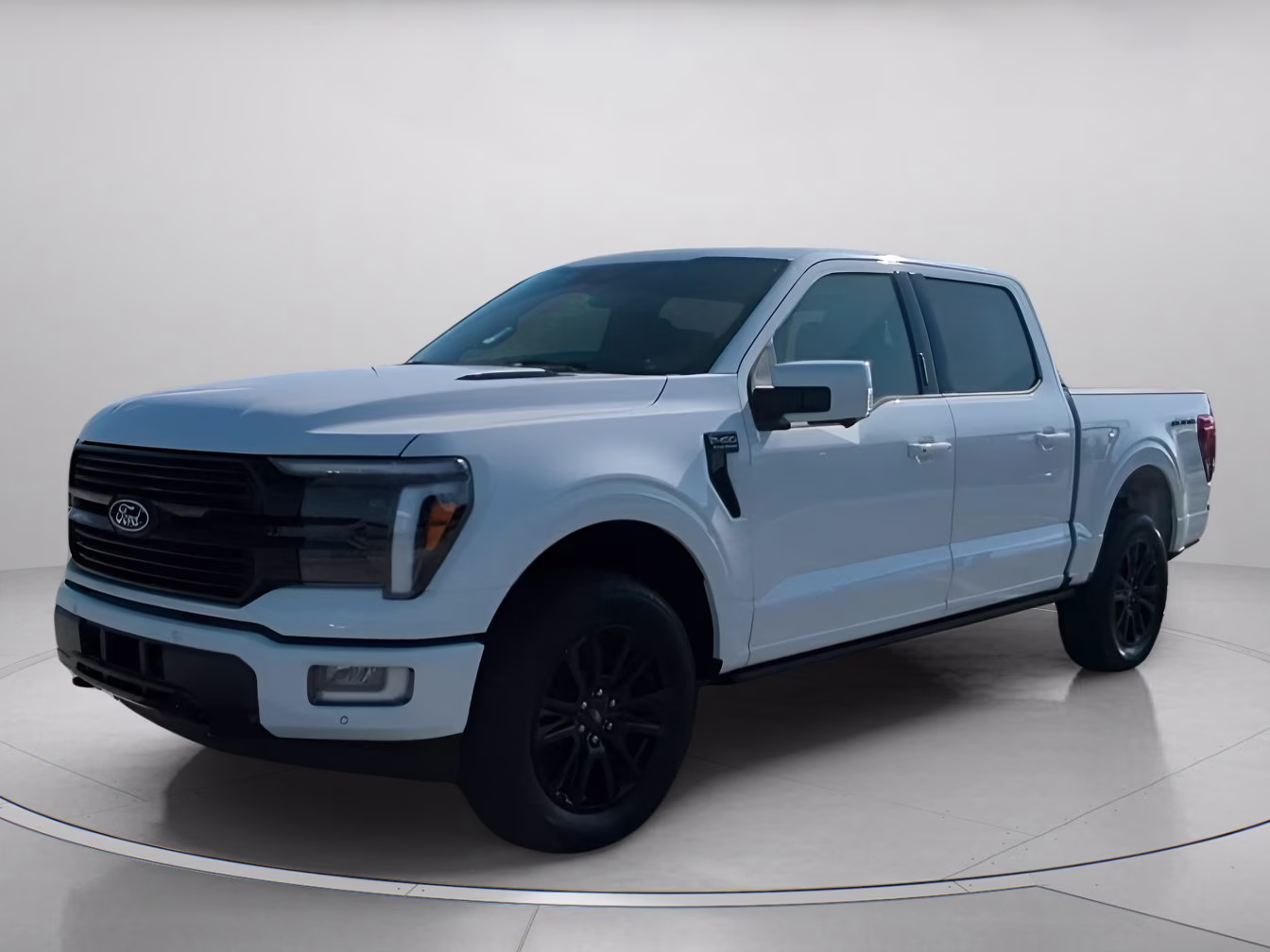 2026 Star White Metallic Tri-Coat Ford F-150 Platinum Crew Cab Pickup 4X4 Truck