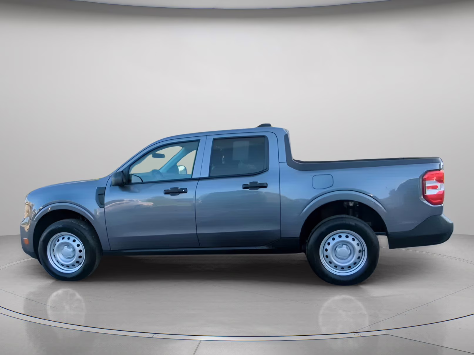 2026 Carbonized Gray Metallic Ford Maverick XL Crew Cab Pickup FWD Truck
