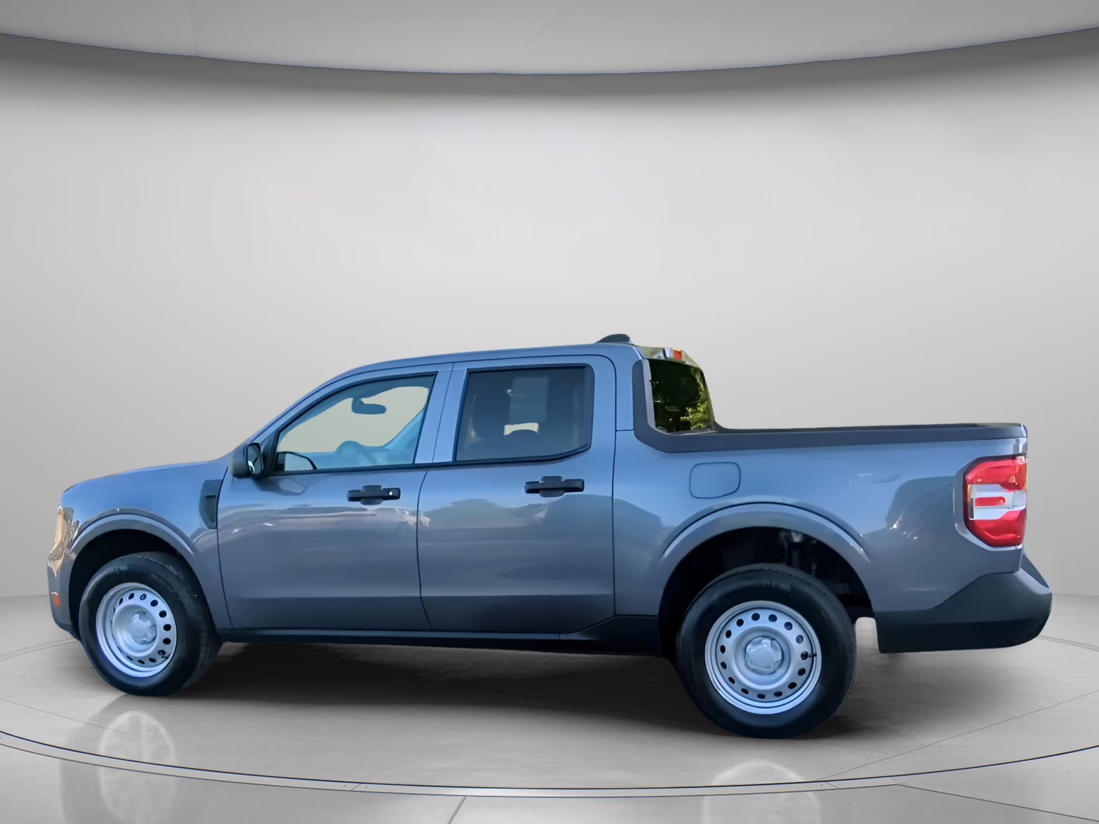 2026 Carbonized Gray Metallic Ford Maverick XL Crew Cab Pickup FWD Truck