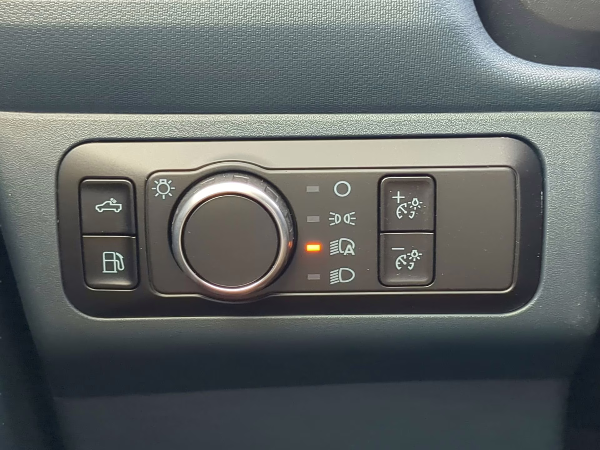 2026 Velocity Blue Ford Maverick XL Crew Cab Pickup FWD Truck