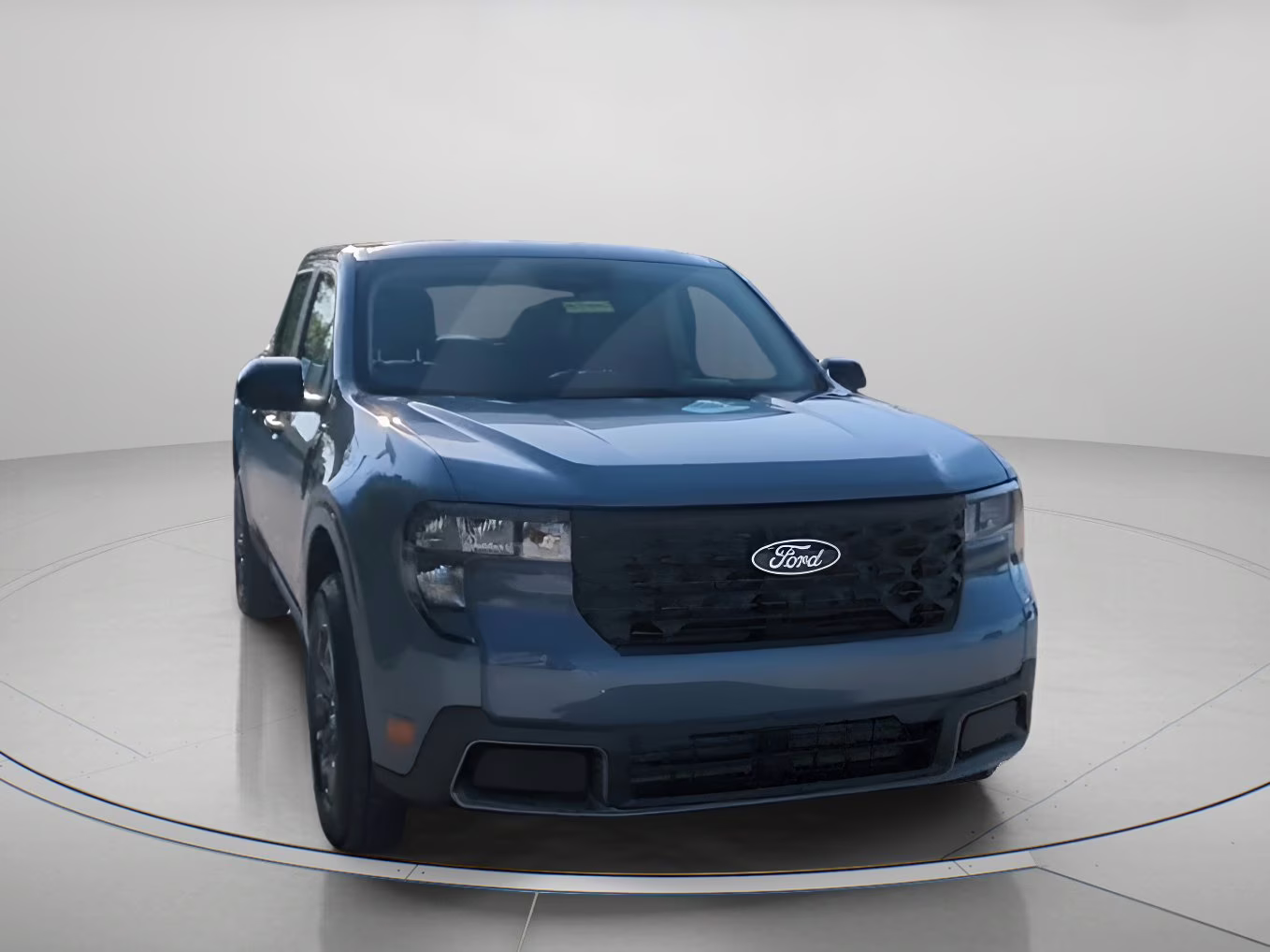 2026 Oxford White Ford Maverick XLT Crew Cab Pickup FWD Truck