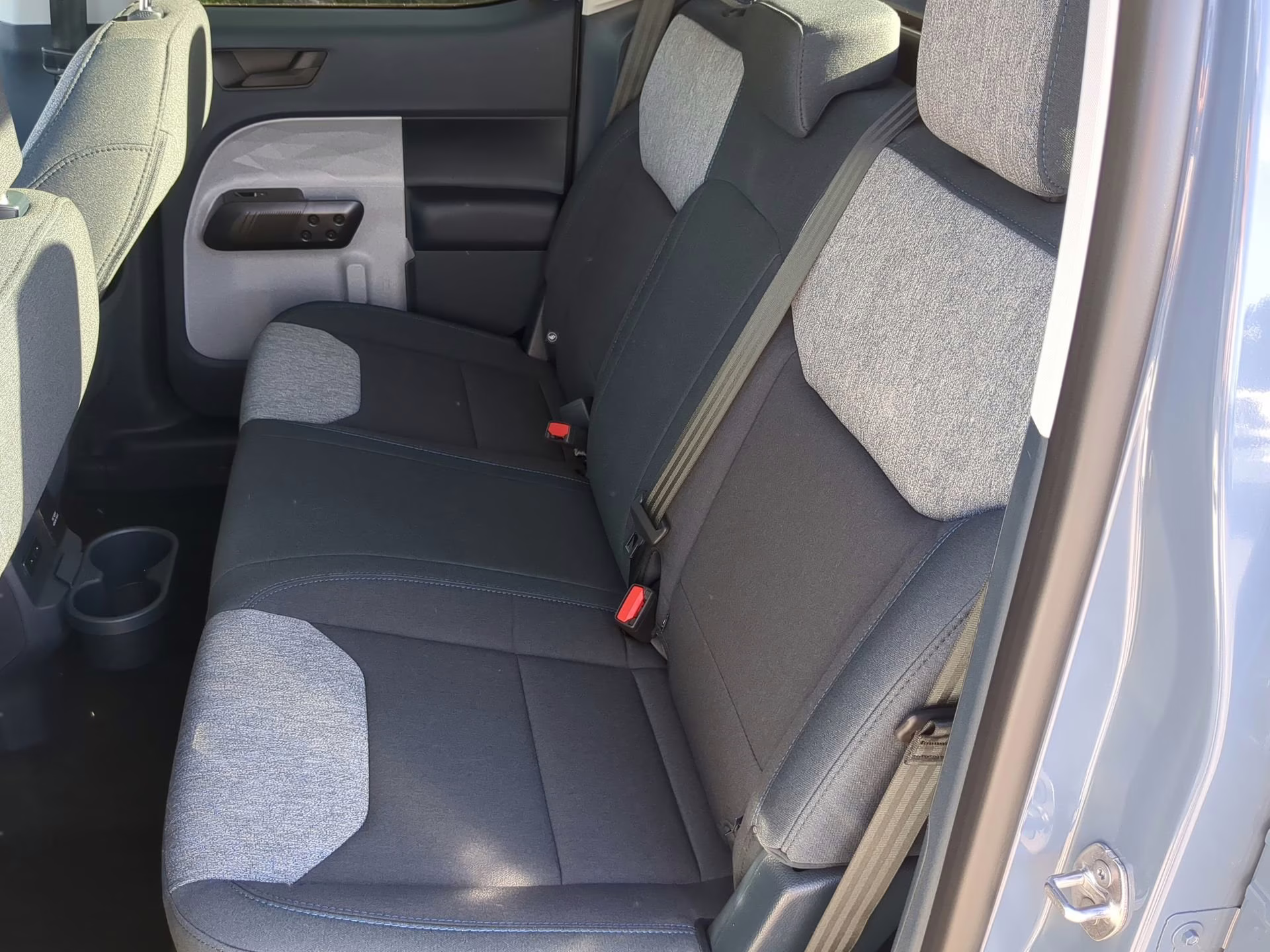 2026 Oxford White Ford Maverick XLT Crew Cab Pickup FWD Truck