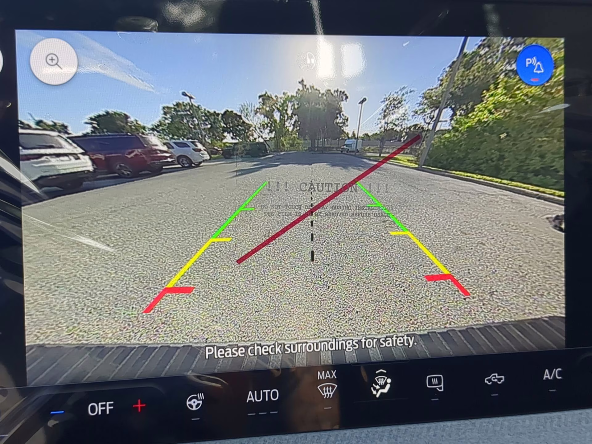 2026 Oxford White Ford Maverick XLT Crew Cab Pickup FWD Truck