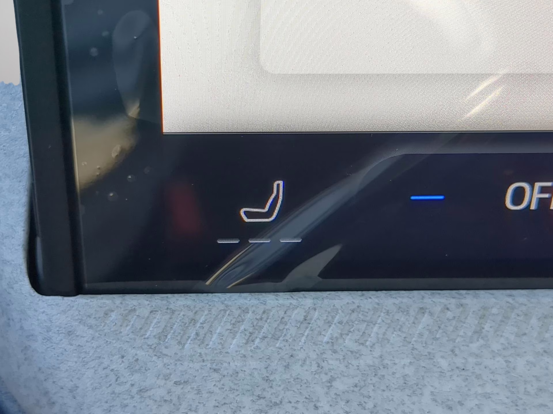 2026 Oxford White Ford Maverick XLT Crew Cab Pickup FWD Truck