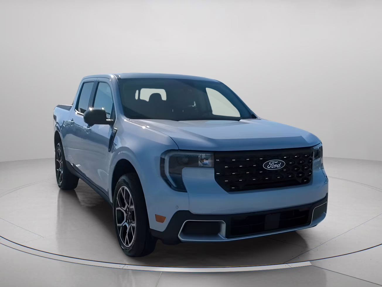 2026 Oxford White Ford Maverick LARIAT Crew Cab Pickup AWD Truck