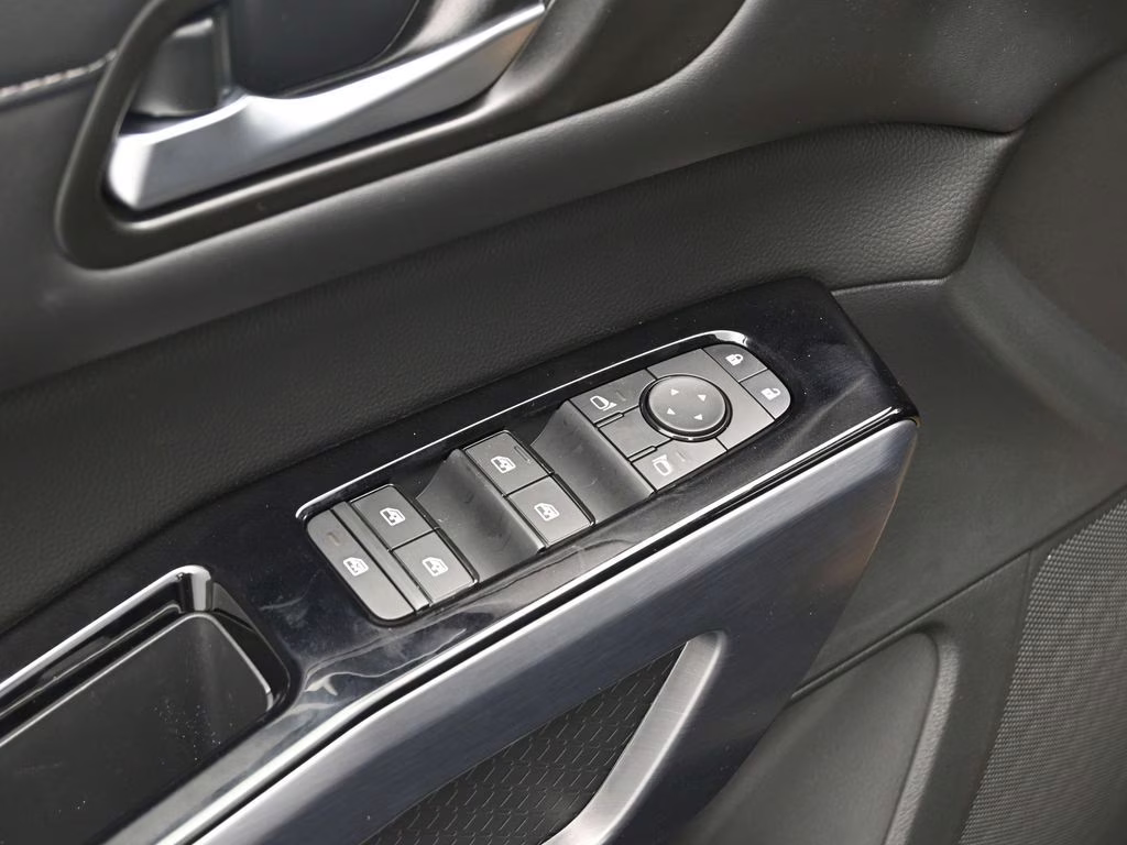 2026 Super Black Nissan Pathfinder SL FWD SUV